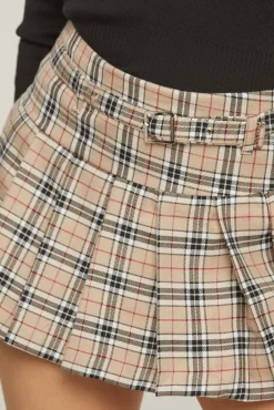 Rebellious Fashion Beige Check Print Belt Detail Pleated Mini Skirt - Esraa