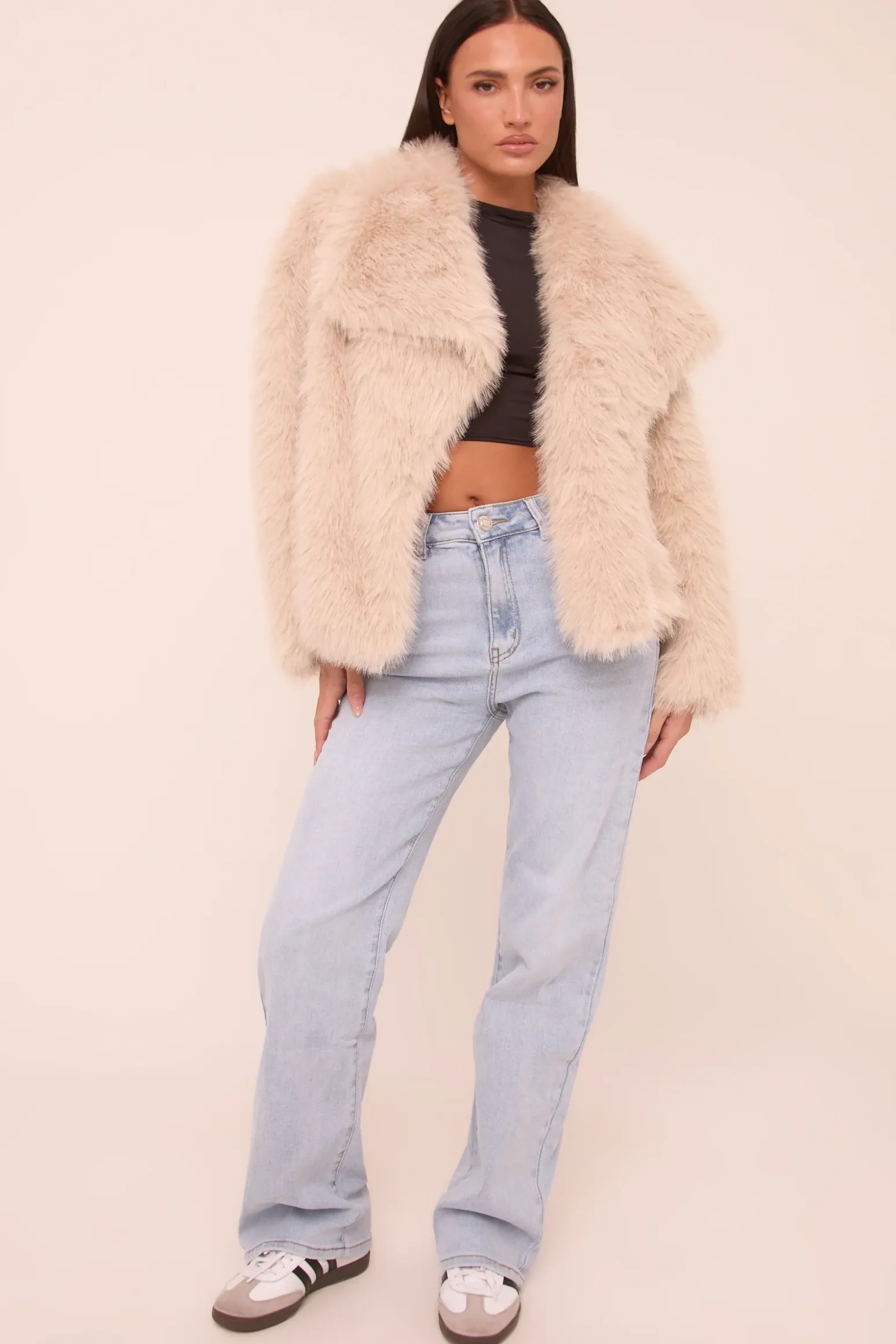 Rebellious Fashion Beige Faux Fur Long Sleeves Cropped Coat - Halo