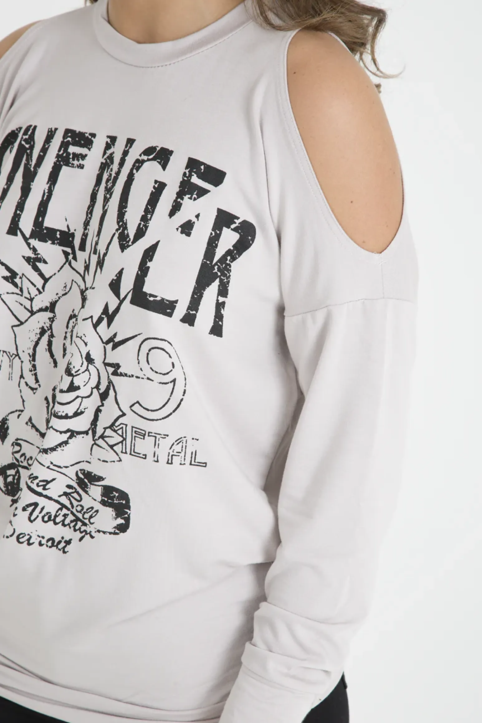 Rebellious Fashion Beige Heavy Metal Cold Shoulder Jumper - Neve
