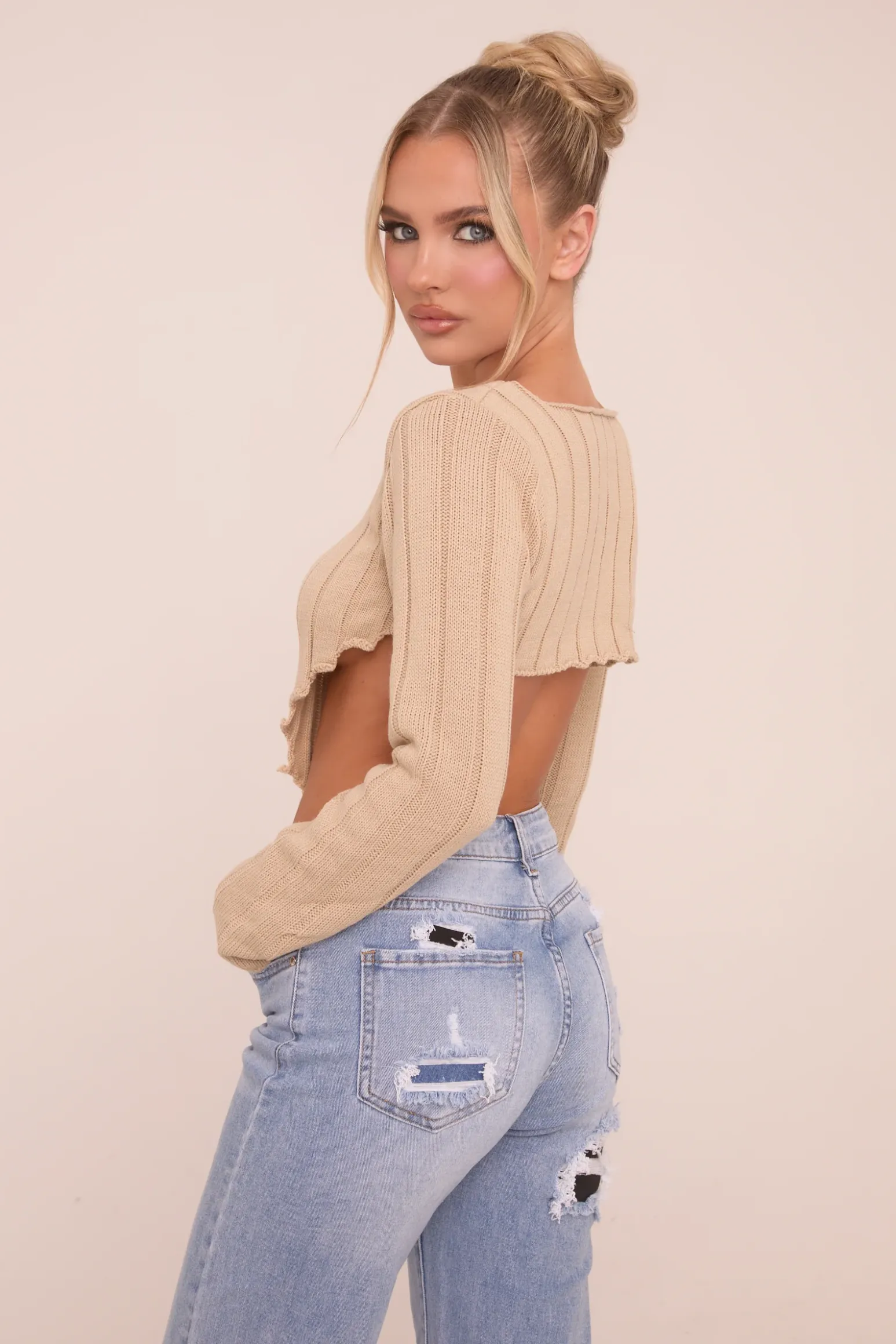 Rebellious Fashion Beige Knit Asymmetric Hem Cropped Jumper - Prima