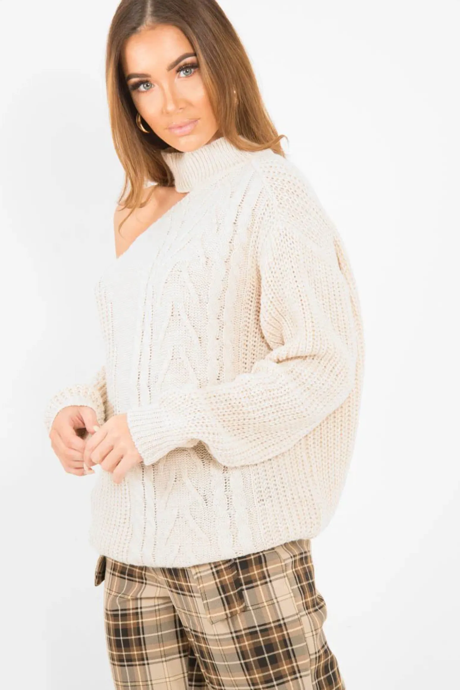 Rebellious Fashion Beige Knitted Slash Neck Off Shoulder Jumper - Hazel