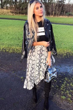 Rebellious Fashion Beige Navy Snake Print Ruffle Midi Skirt - Dominique