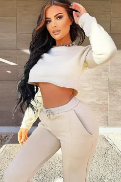 Rebellious Fashion Beige Round Neck Cropped Sweatshirt - Lenny