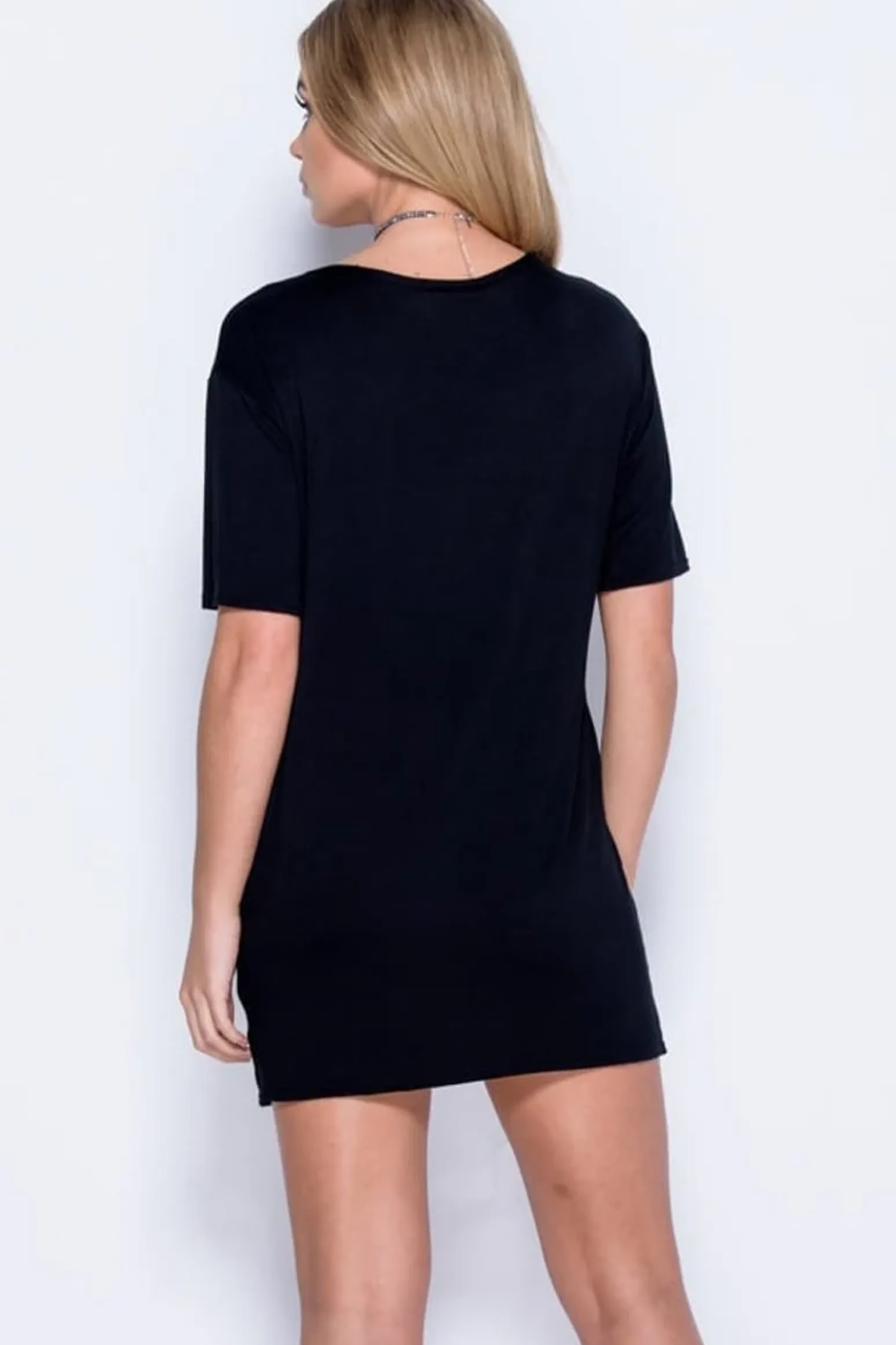Rebellious Fashion Black Boy Bye Slogan T-shirt - Leela