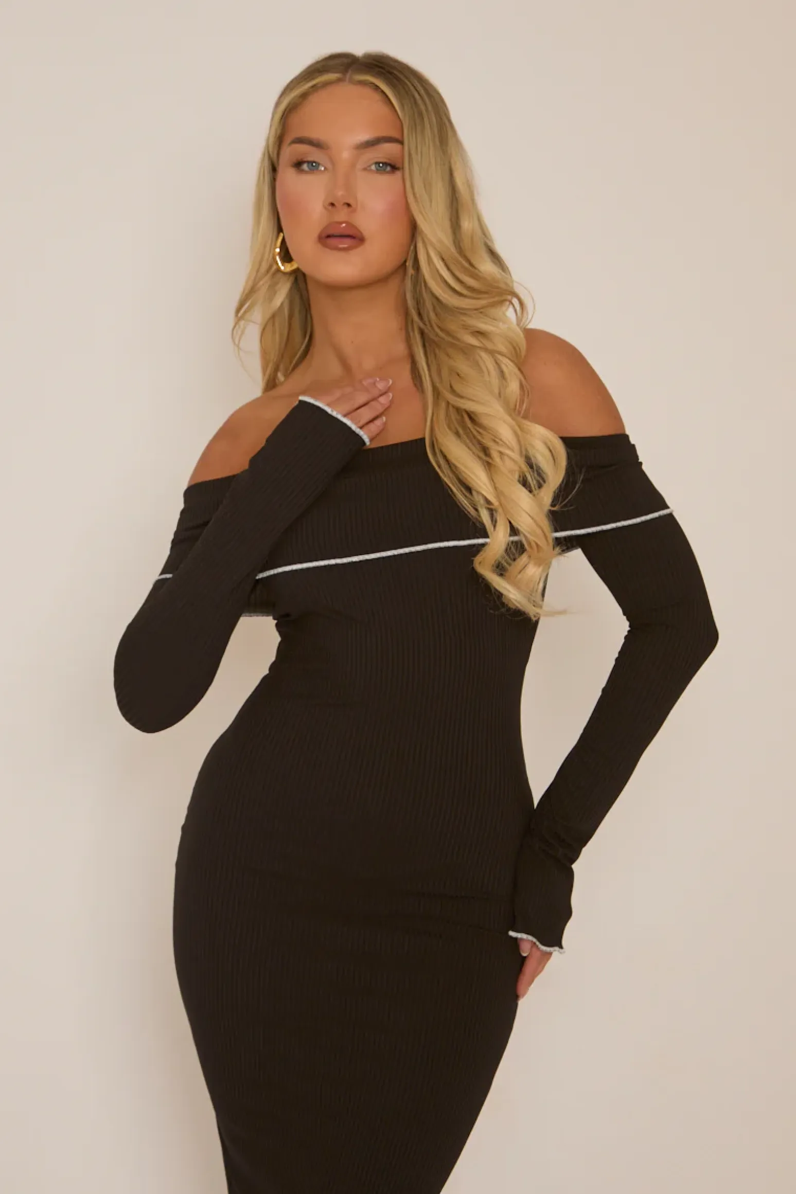 Rebellious Fashion Black Knitted Fold Over Bardot Contrast Midi Dress - Josy