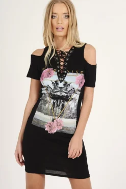 Rebellious Fashion Black Lace Up Cut Shoulder Slogan T-shirt Dress - Afi
