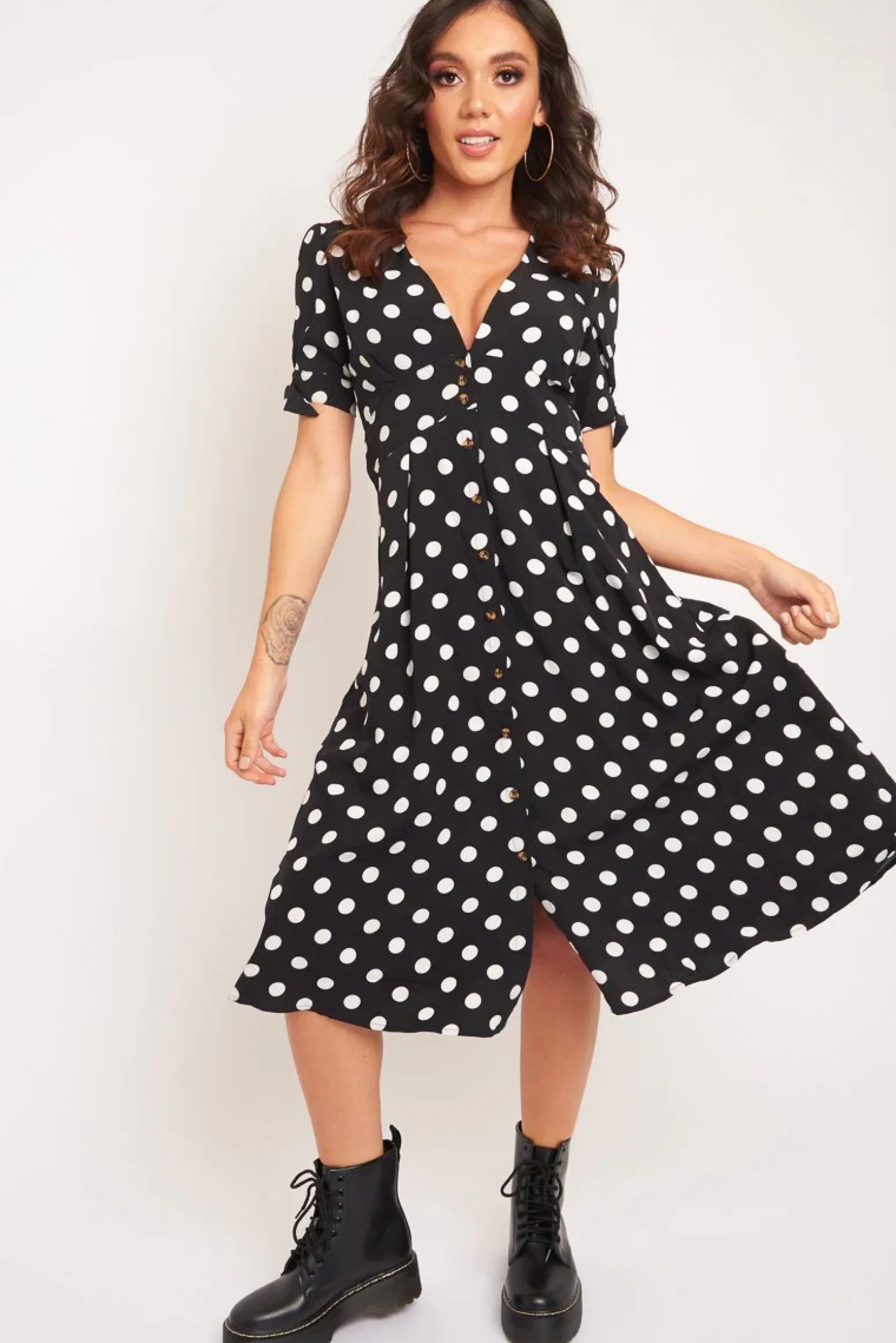 Rebellious Fashion Black Polka Dot Button Front Midi Dress - Prima