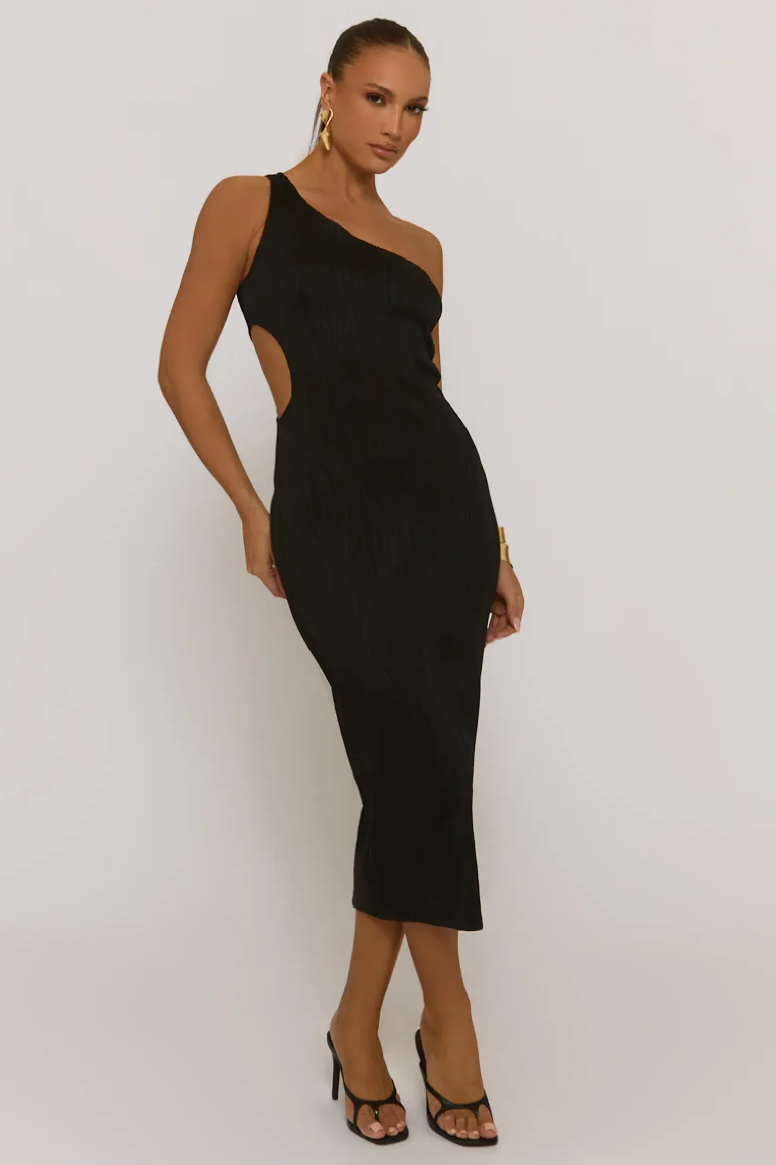 Rebellious Fashion Black Wave Textured One shoulder Midaxi Dress - Oksana