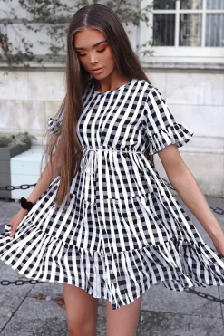 Rebellious Fashion Black White Green Check Tiered Smock Dress - Ossie