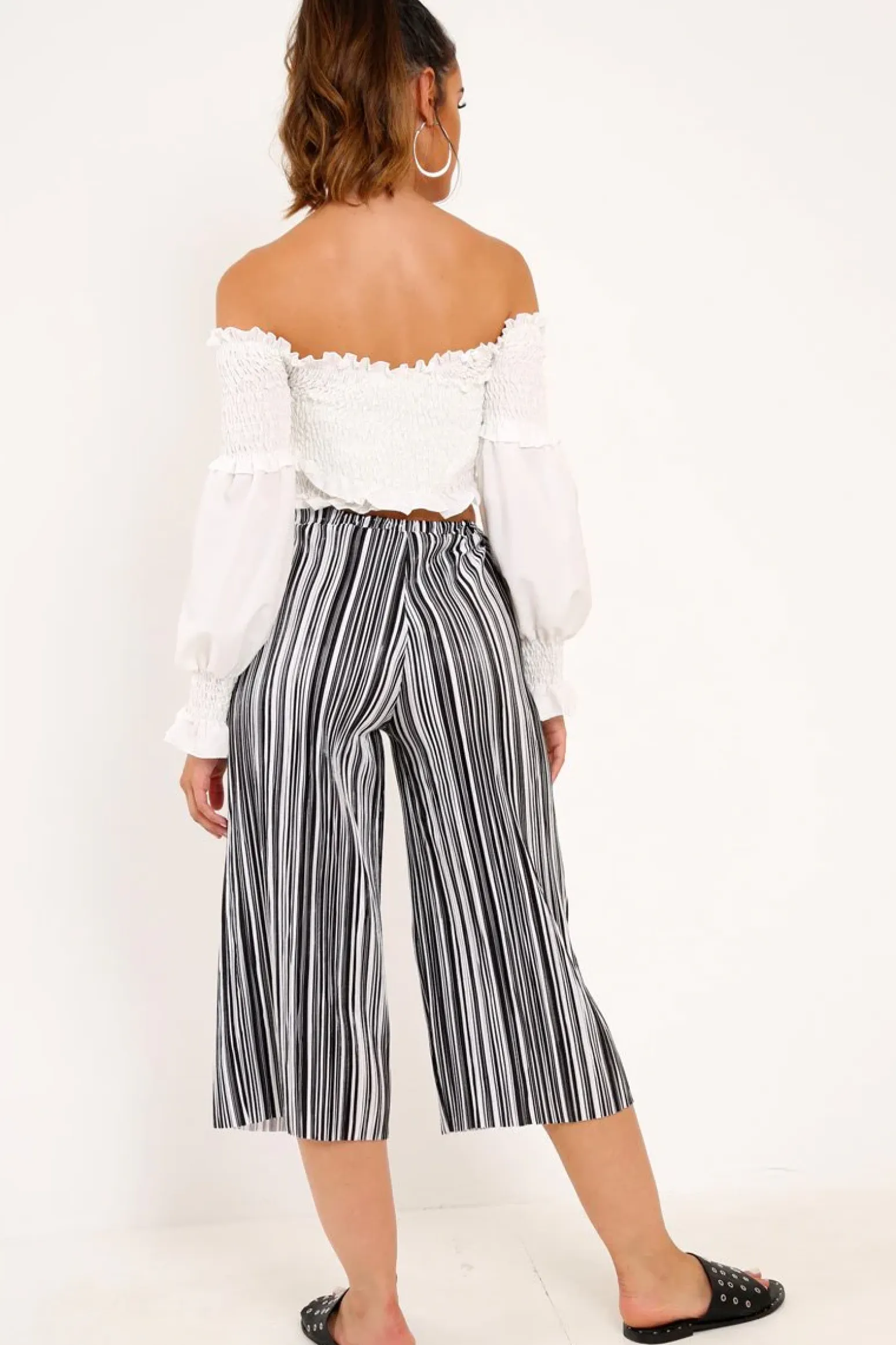 Rebellious Fashion Black And White Stripe Crepe Culottes - Ghada