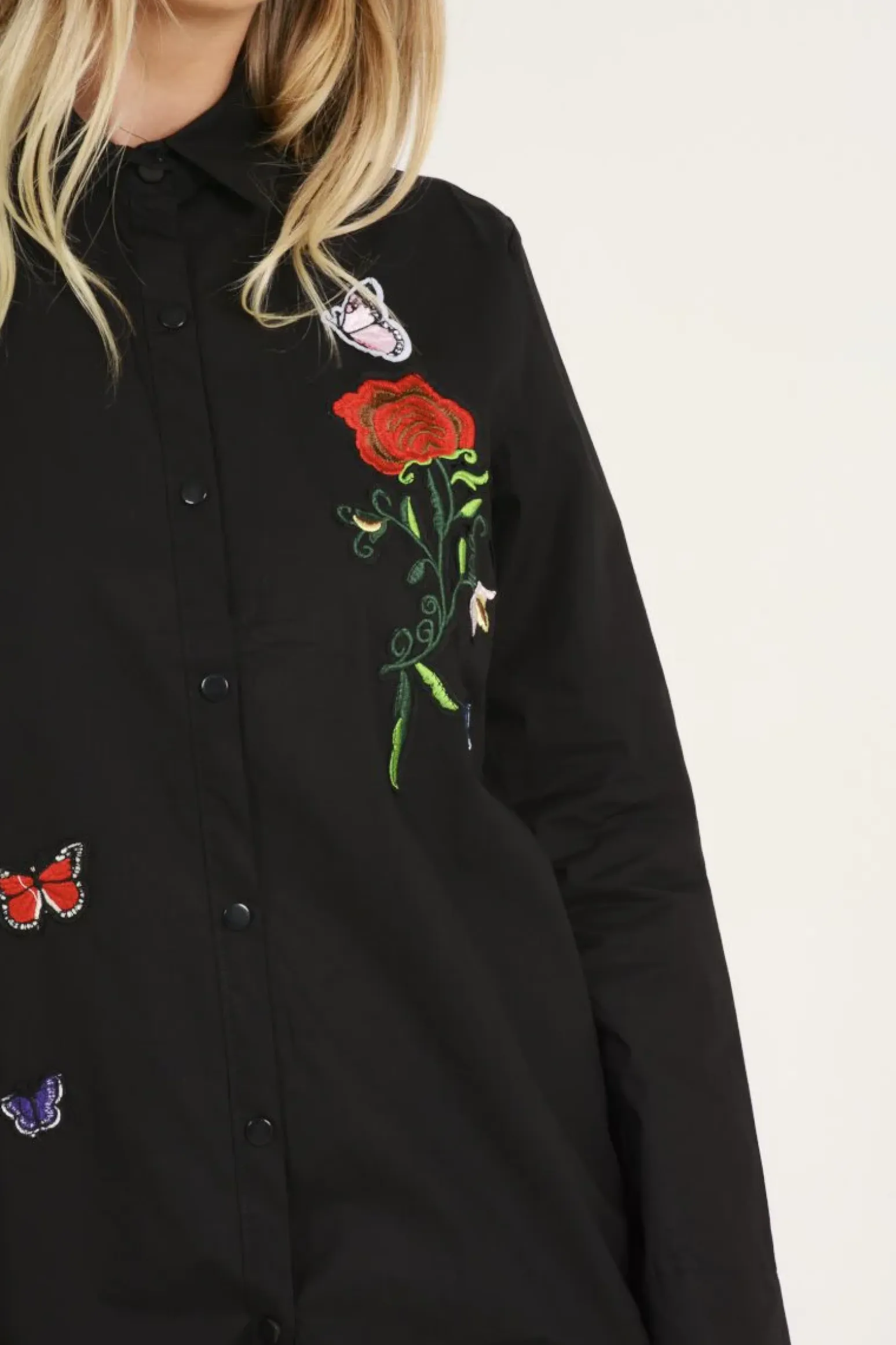 Rebellious Fashion Black Butterfly Embroidered Shirt - Elita