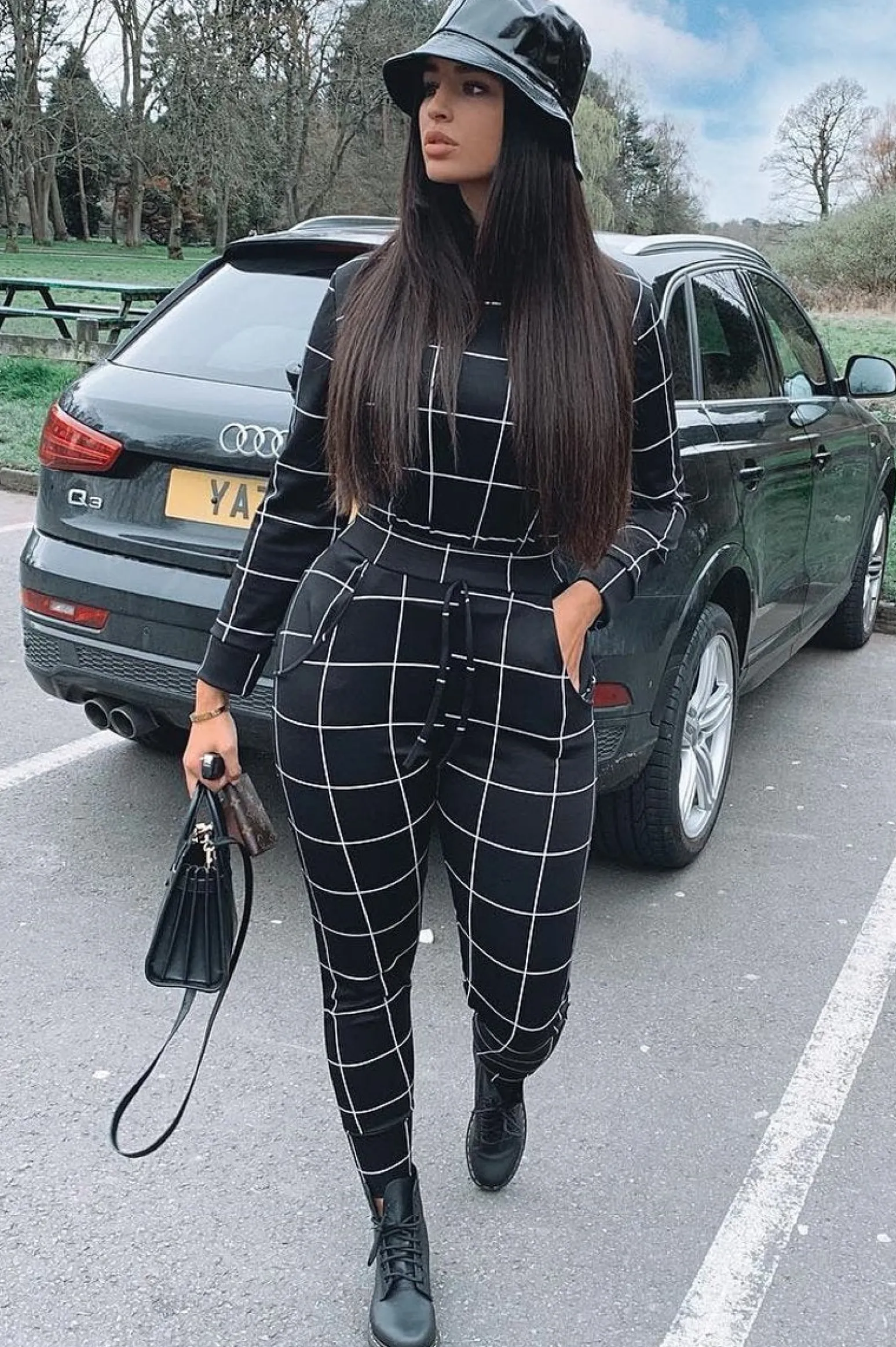 Rebellious Fashion Black Check Sweatshirt Joggers Loungewear Set - Mica