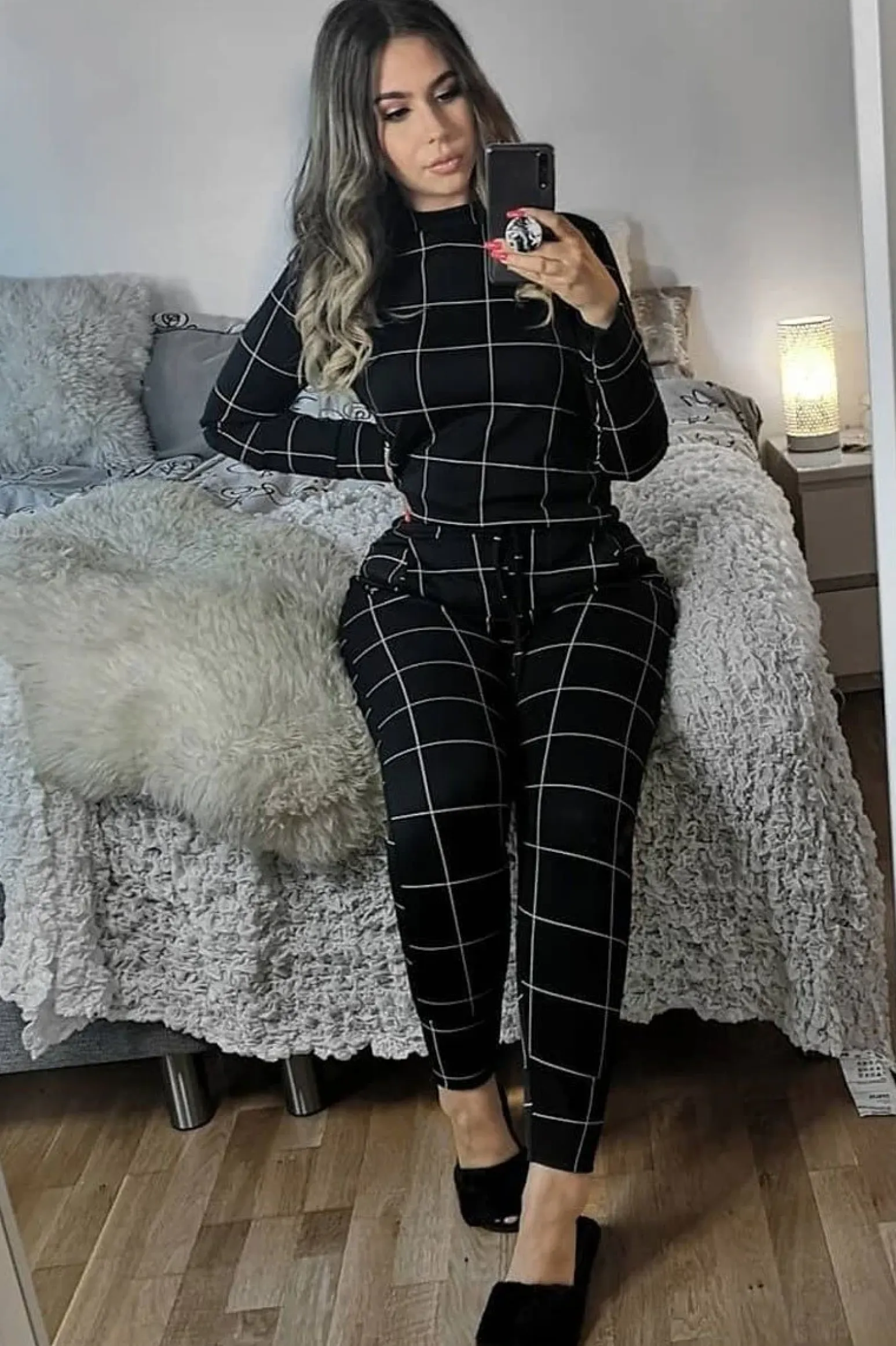 Rebellious Fashion Black Check Sweatshirt Joggers Loungewear Set - Mica