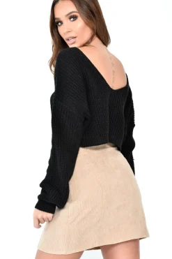 Rebellious Fashion Black Chunky Knit V Back Crop Jumper - Priscilla