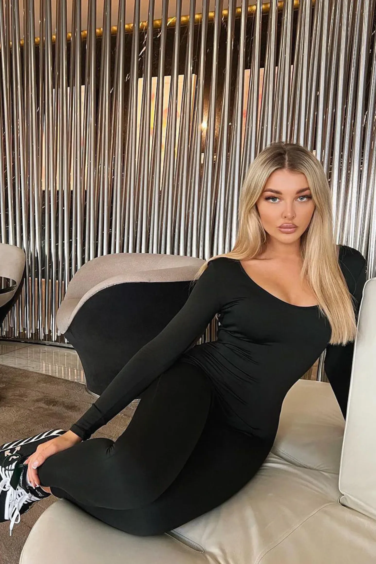 Rebellious Fashion Black Contour Long Sleeve Jumpsuit - Luana