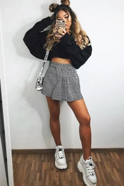 Rebellious Fashion Black Cropped Batwing Jumper - Lizy