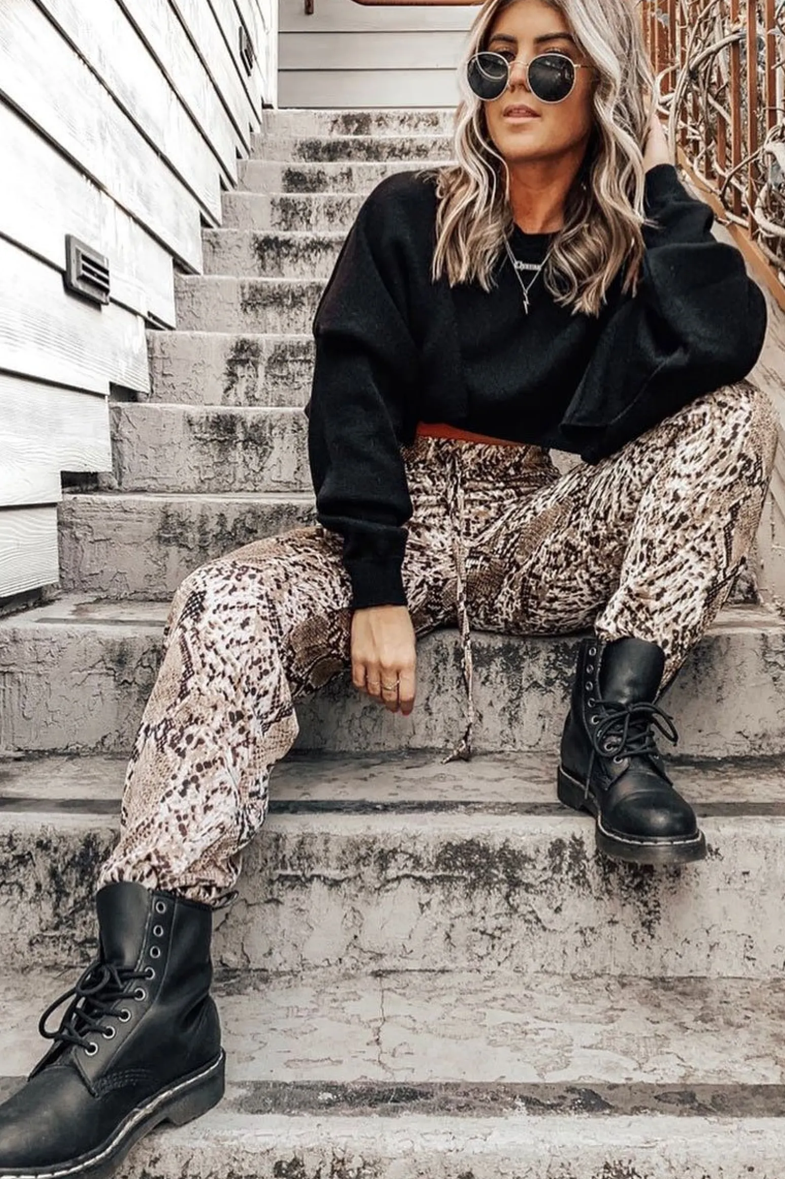 Rebellious Fashion Black Cropped Batwing Jumper - Lizy