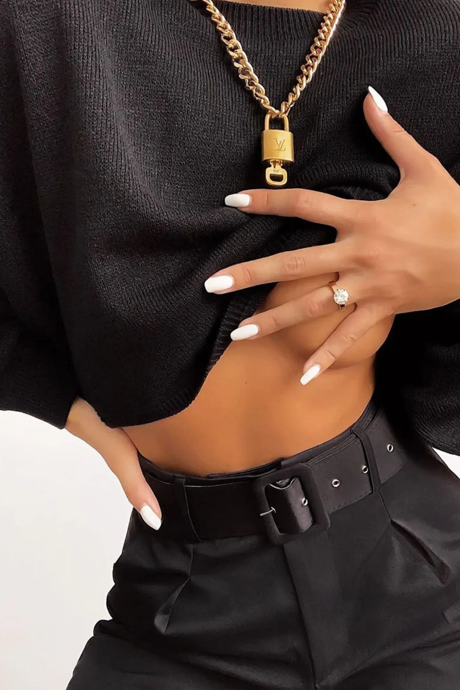 Rebellious Fashion Black Cropped Batwing Jumper - Lizy