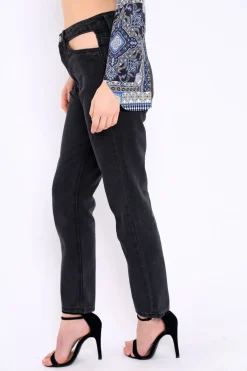 Rebellious Fashion Black Denim Cut Out Pocket Boyfriend Jeans - Jaime
