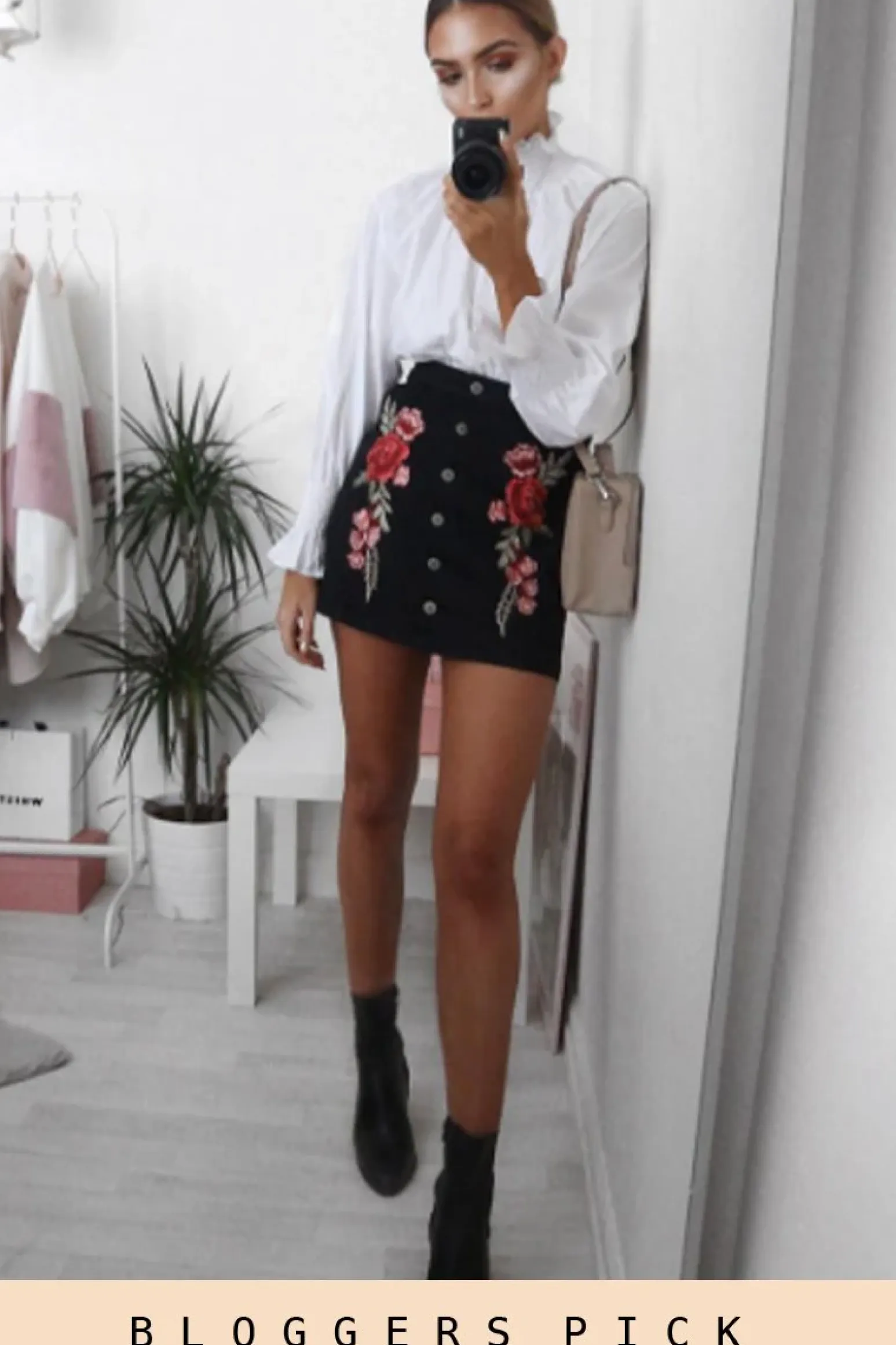 Rebellious Fashion Black Denim Embroidered Button Skirt - Grace