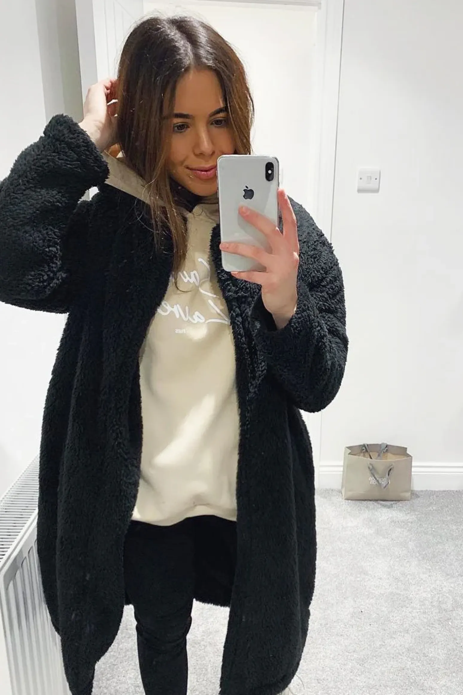 Rebellious Fashion Black Faux Fur Teddy Coat - Reegan