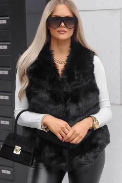 Rebellious Fashion Black Faux leather and Fur Gilet - Felicia