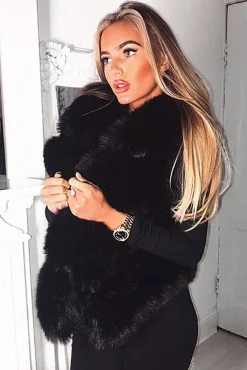 Rebellious Fashion Black Faux leather and Fur Gilet - Felicia