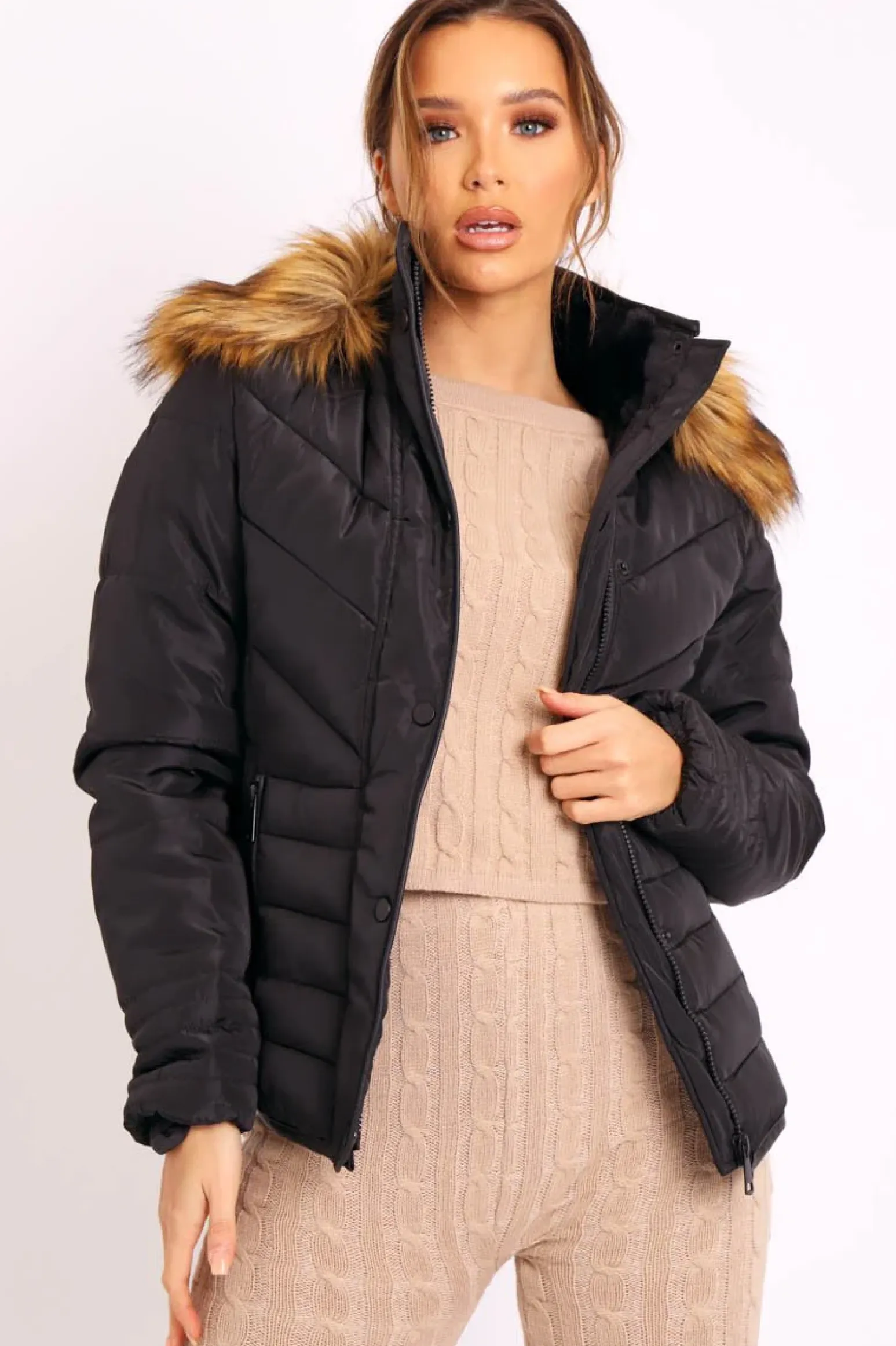 Rebellious Fashion Black Fur Trim Quilted Puffer Coat - Lania