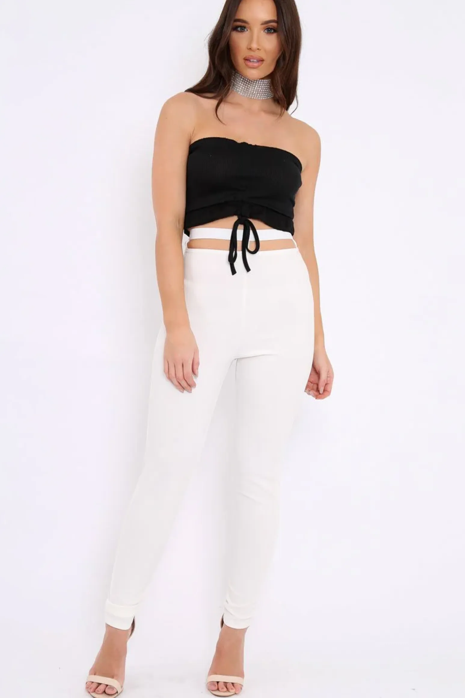 Rebellious Fashion Black Gathered Middle Bandeau Crop Top - Darlah