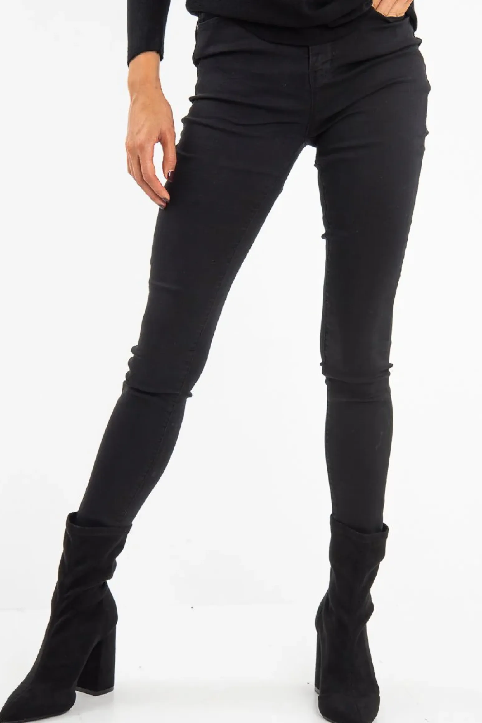 Rebellious Fashion Black High Waist Skinny Fit Jeans - Araia