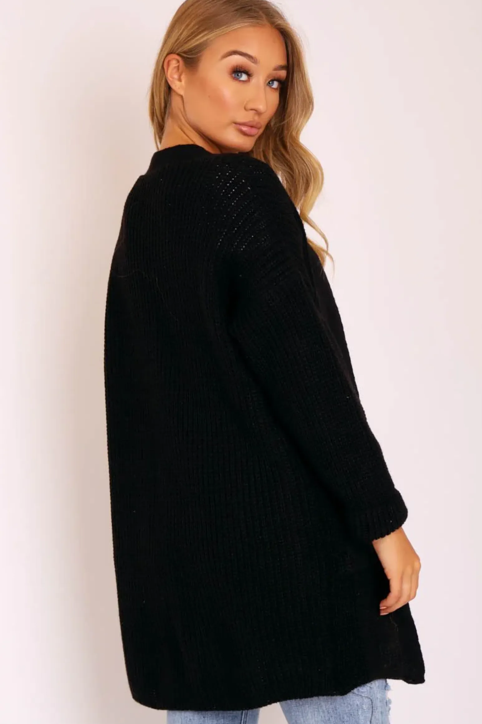 Rebellious Fashion Black Knitted Oversized Pocket Detail Cardigan - Anna