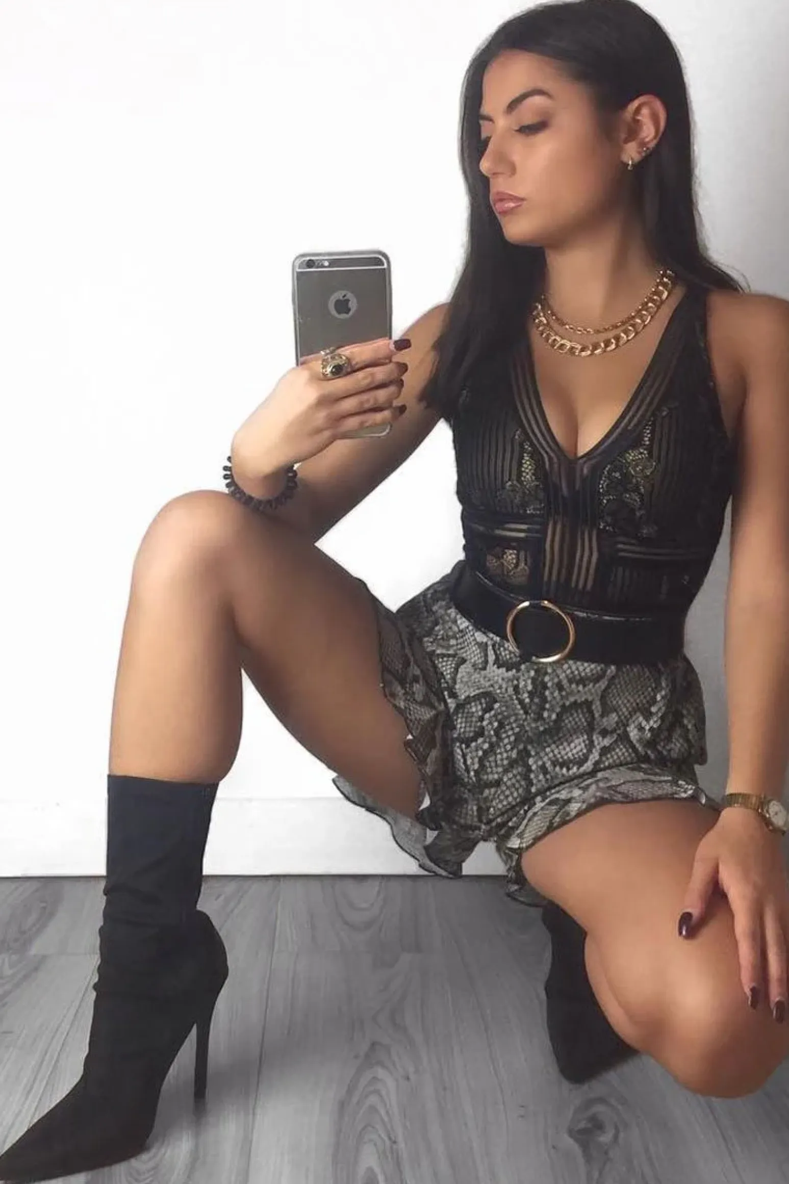 Rebellious Fashion Black Lace Sleeveless Open Back Bodysuit - Molina