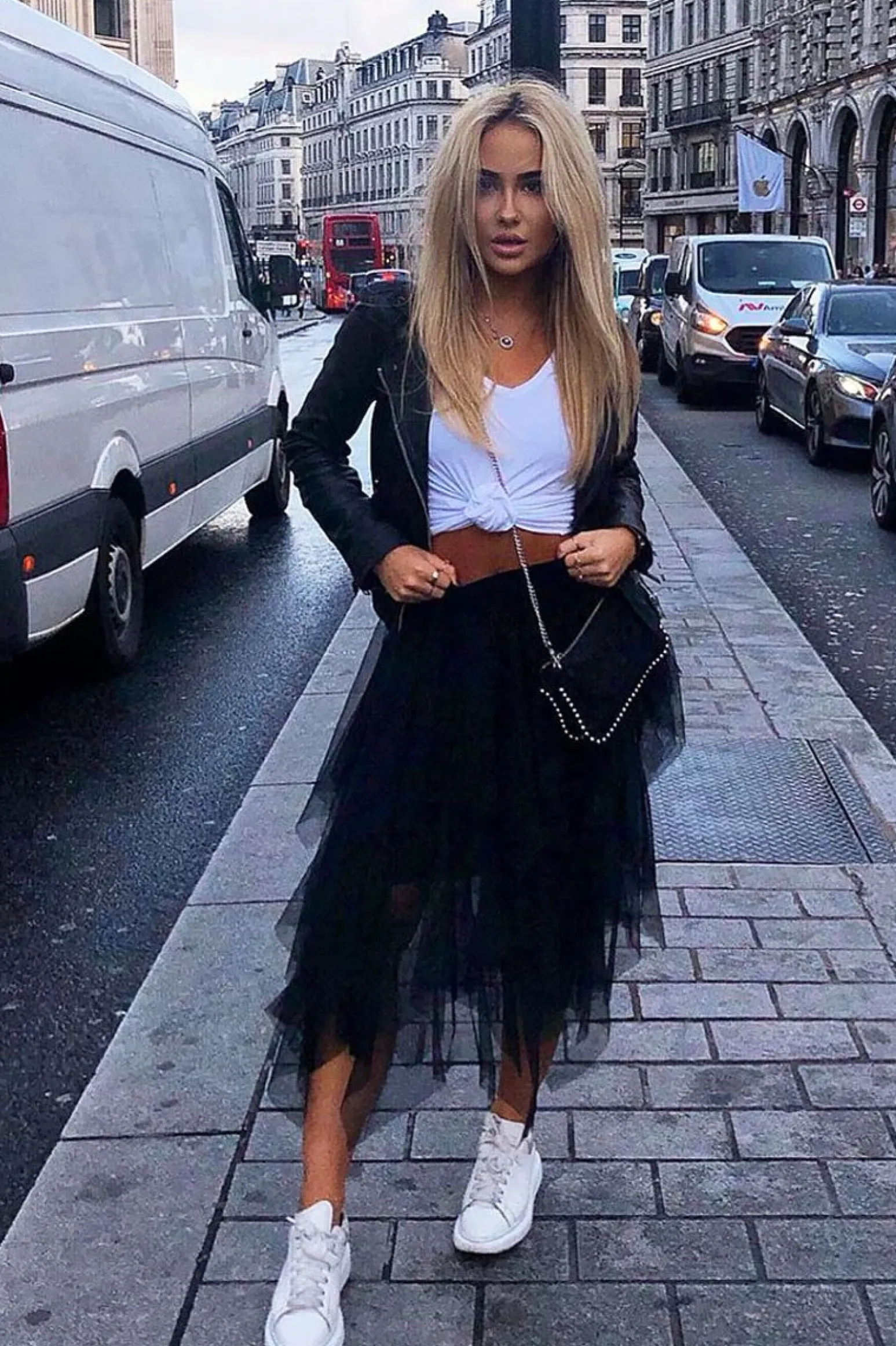 Rebellious Fashion Black Layered Tulle Midi Skirt - Laveta