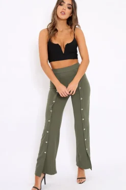 Rebellious Fashion Black Ribbed V Cut Crop Top - Cordelia