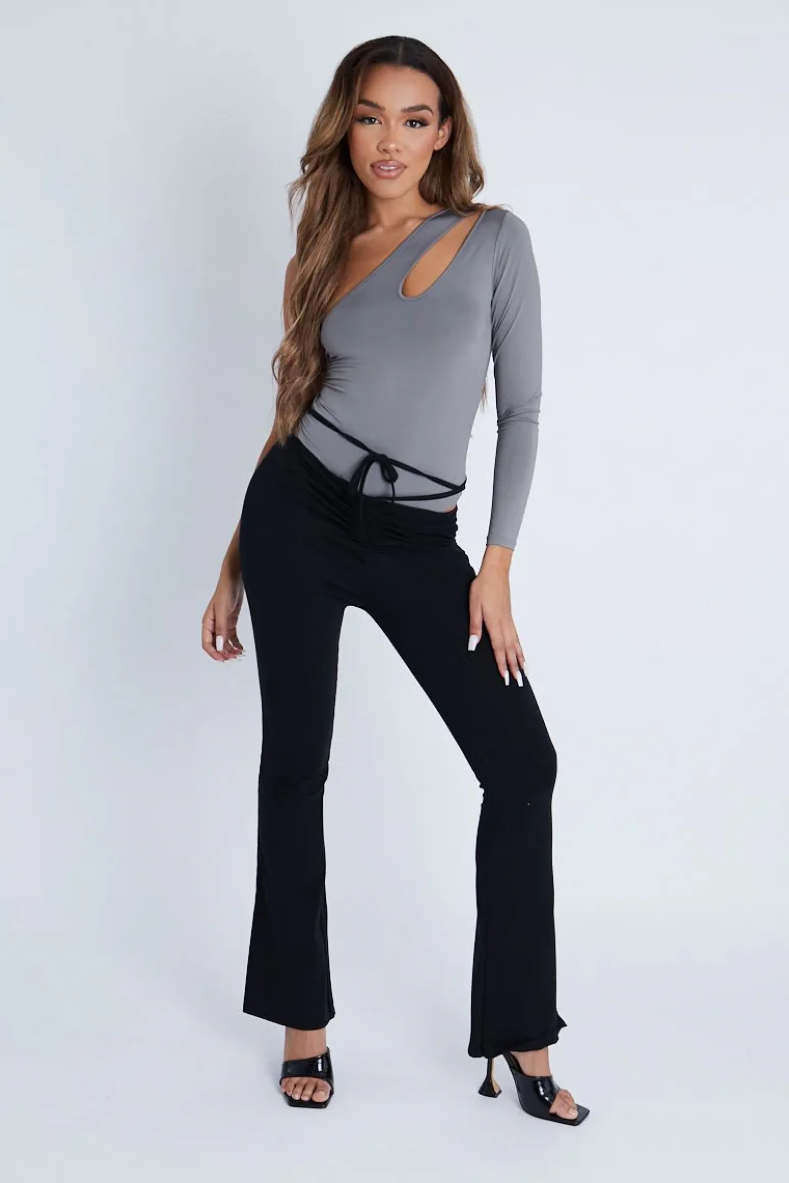Rebellious Fashion Black Ruched Waist Flare Trousers - Avanni