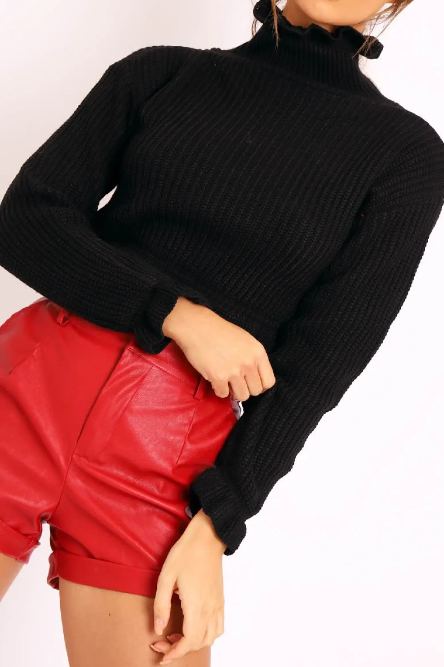 Rebellious Fashion Black Ruffle Hem Chunky Knit Crop Jumper - Alannah