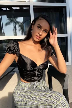 Rebellious Fashion Black Satin Milkmaid Ring Zip Crop Top - Aariel