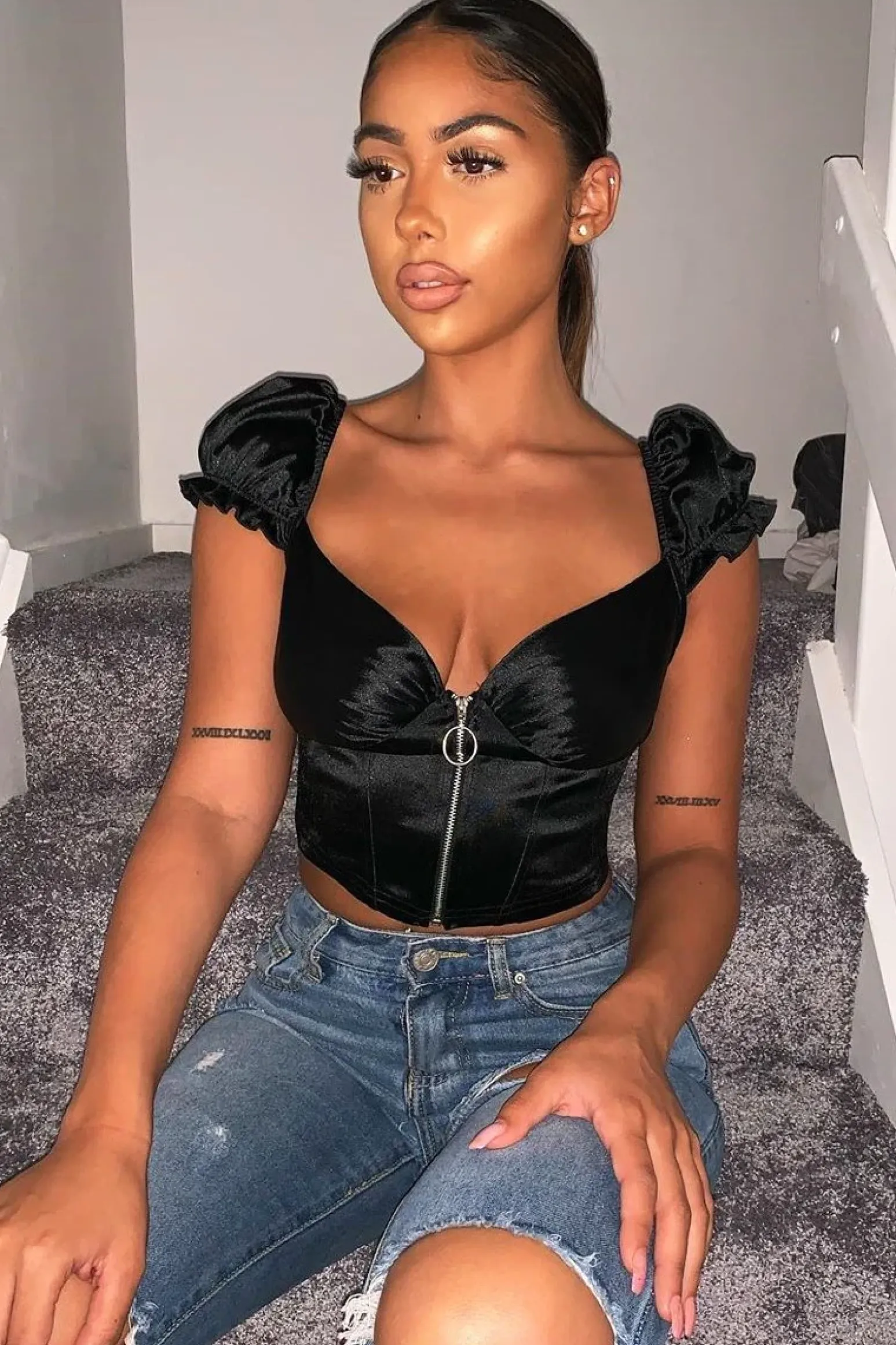 Rebellious Fashion Black Satin Milkmaid Ring Zip Crop Top - Aariel