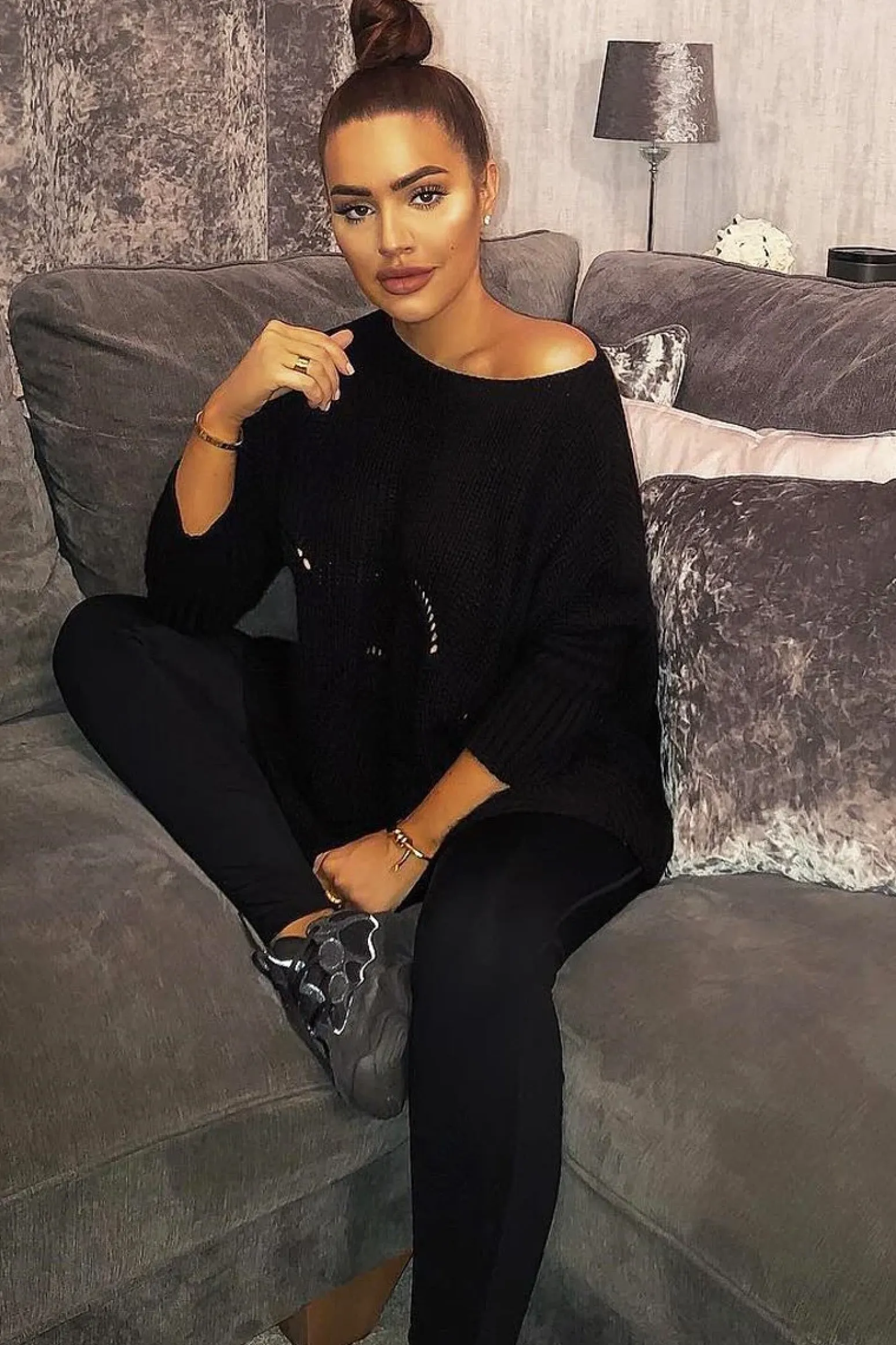 Rebellious Fashion Black Scallop Hem Knit Jumper - Elyssa