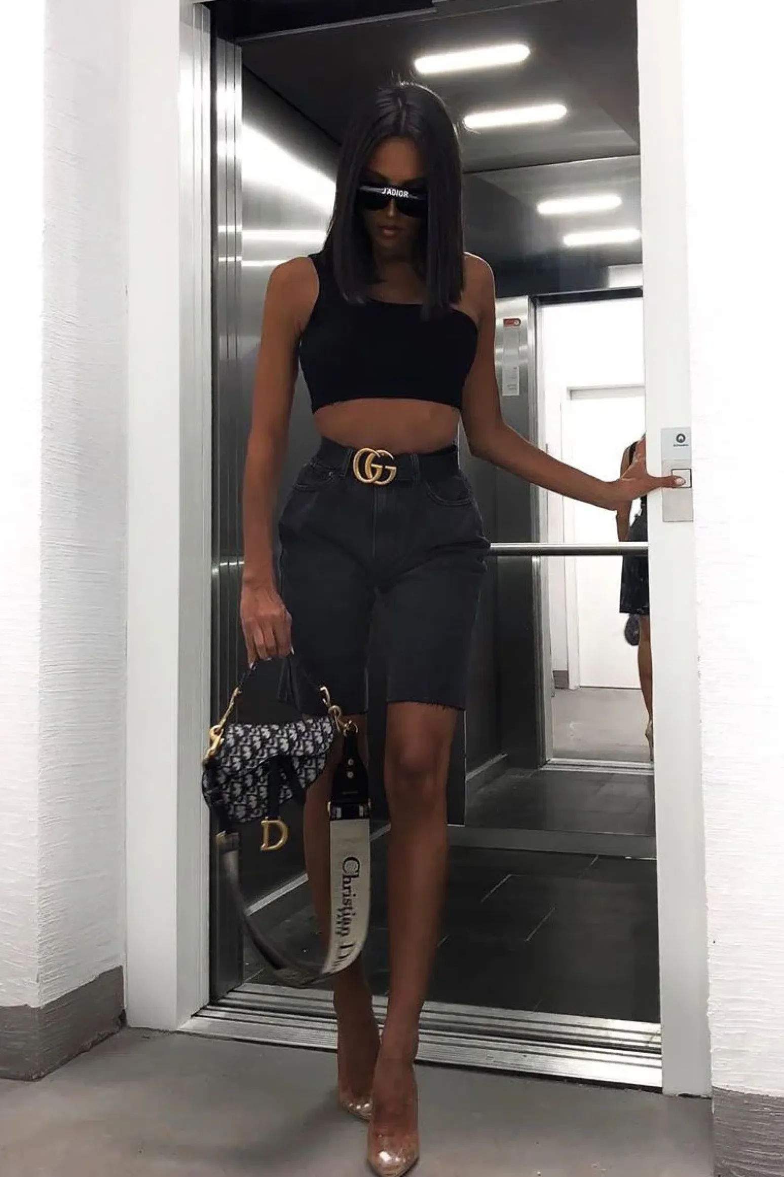 Rebellious Fashion Black Seam Front Raw Hem Denim Cycle Shorts - Kayli