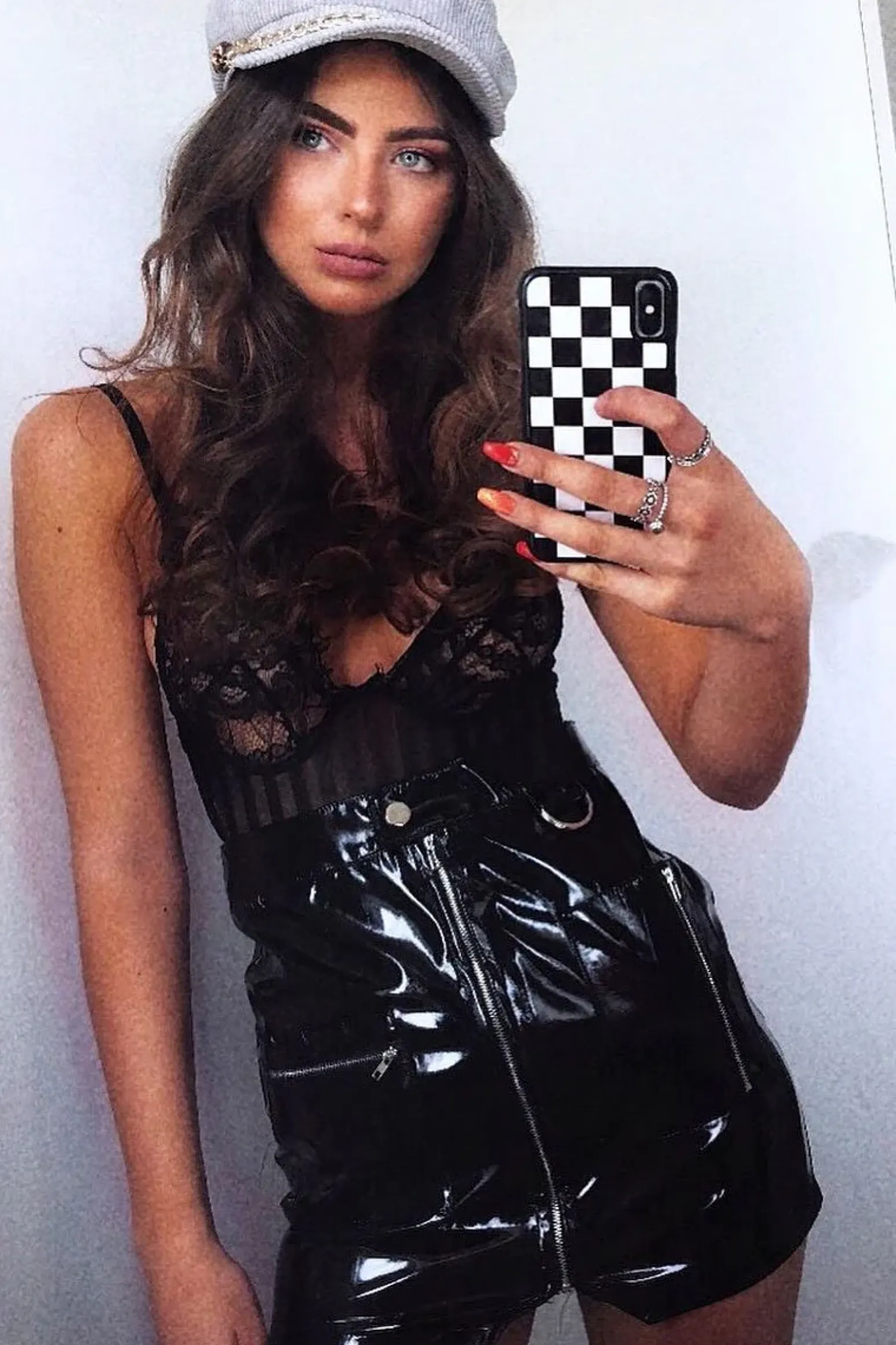 Rebellious Fashion Black Shiny PU Front Zip Skirt - Abida