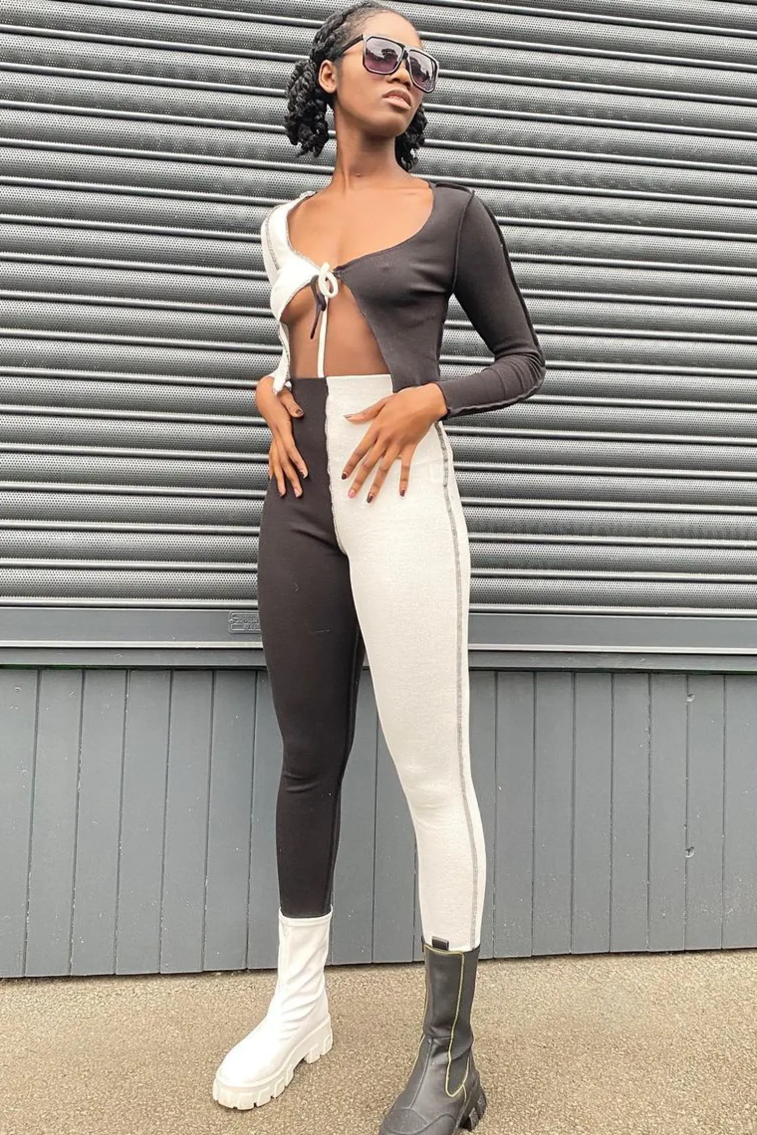 Rebellious Fashion Black Splice Contrast Stitch Tie Front Crop Top + Leggings - Ryia