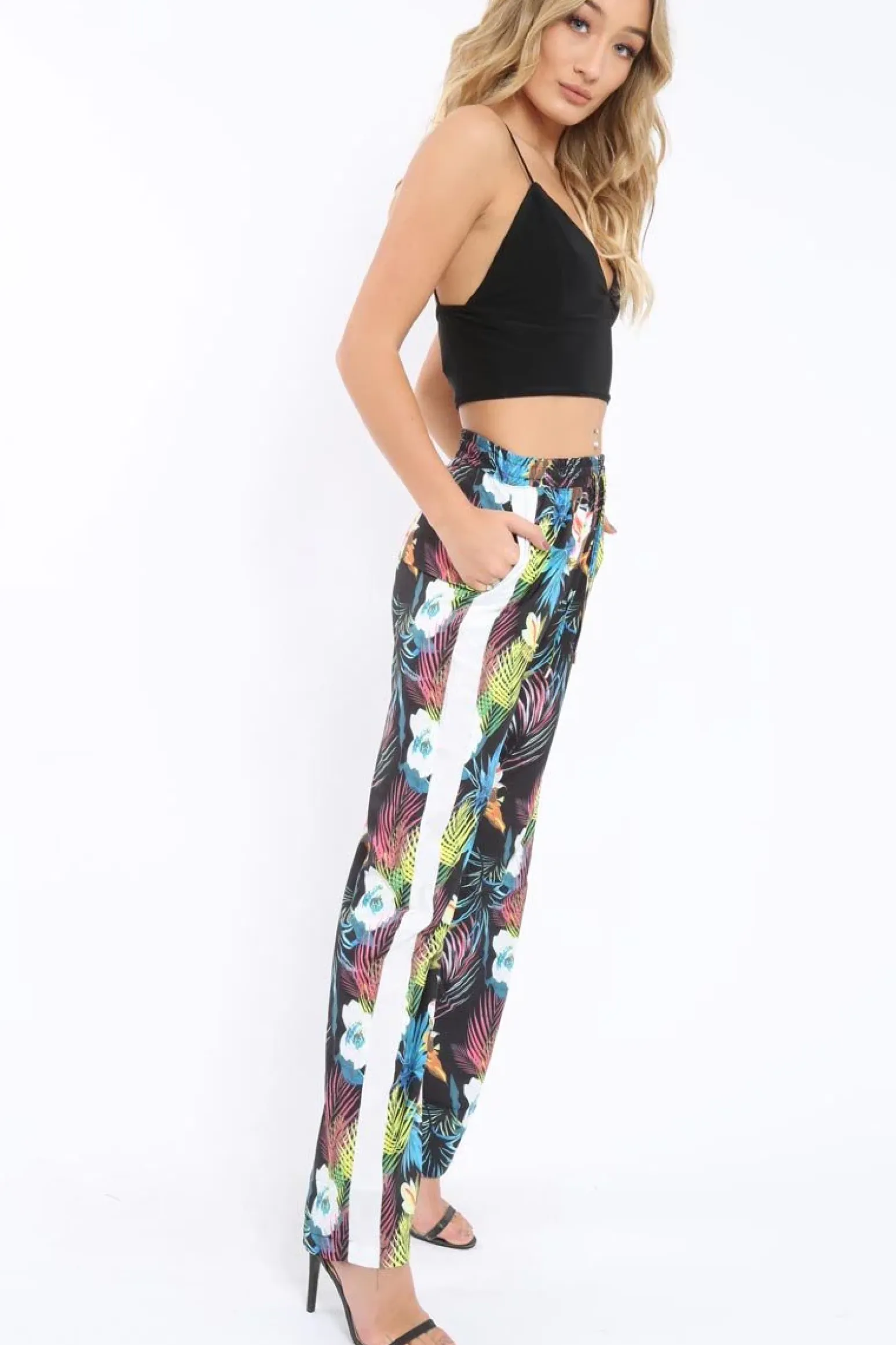 Rebellious Fashion Black Tropical Print Wide Leg Trousers - Ezrie