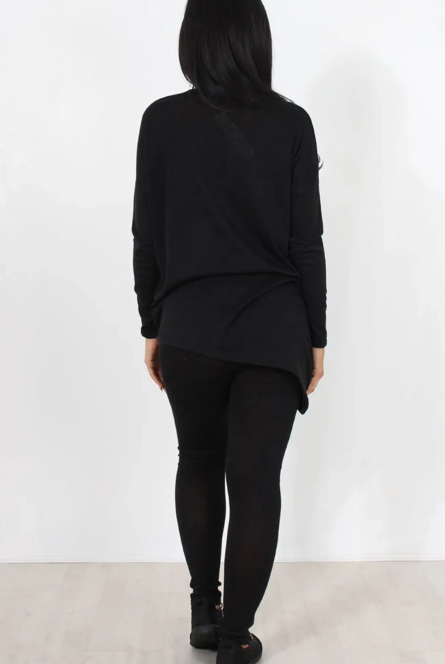 Rebellious Fashion Black V Neck Loungewear Set-Kimi