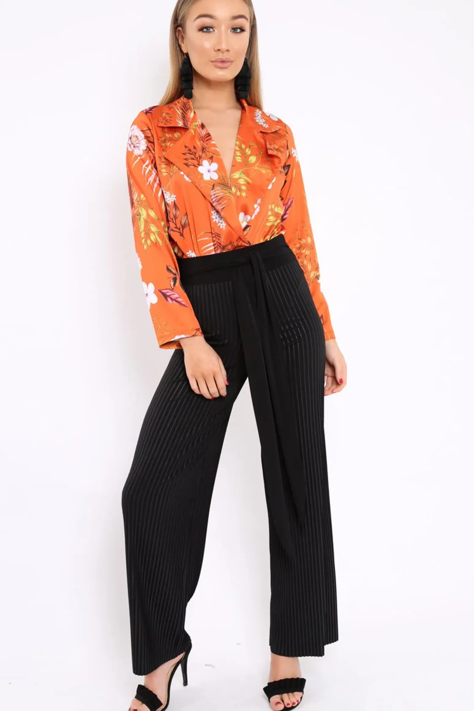 Rebellious Fashion Black Wide Legged Pleated Trousers - Chantel
