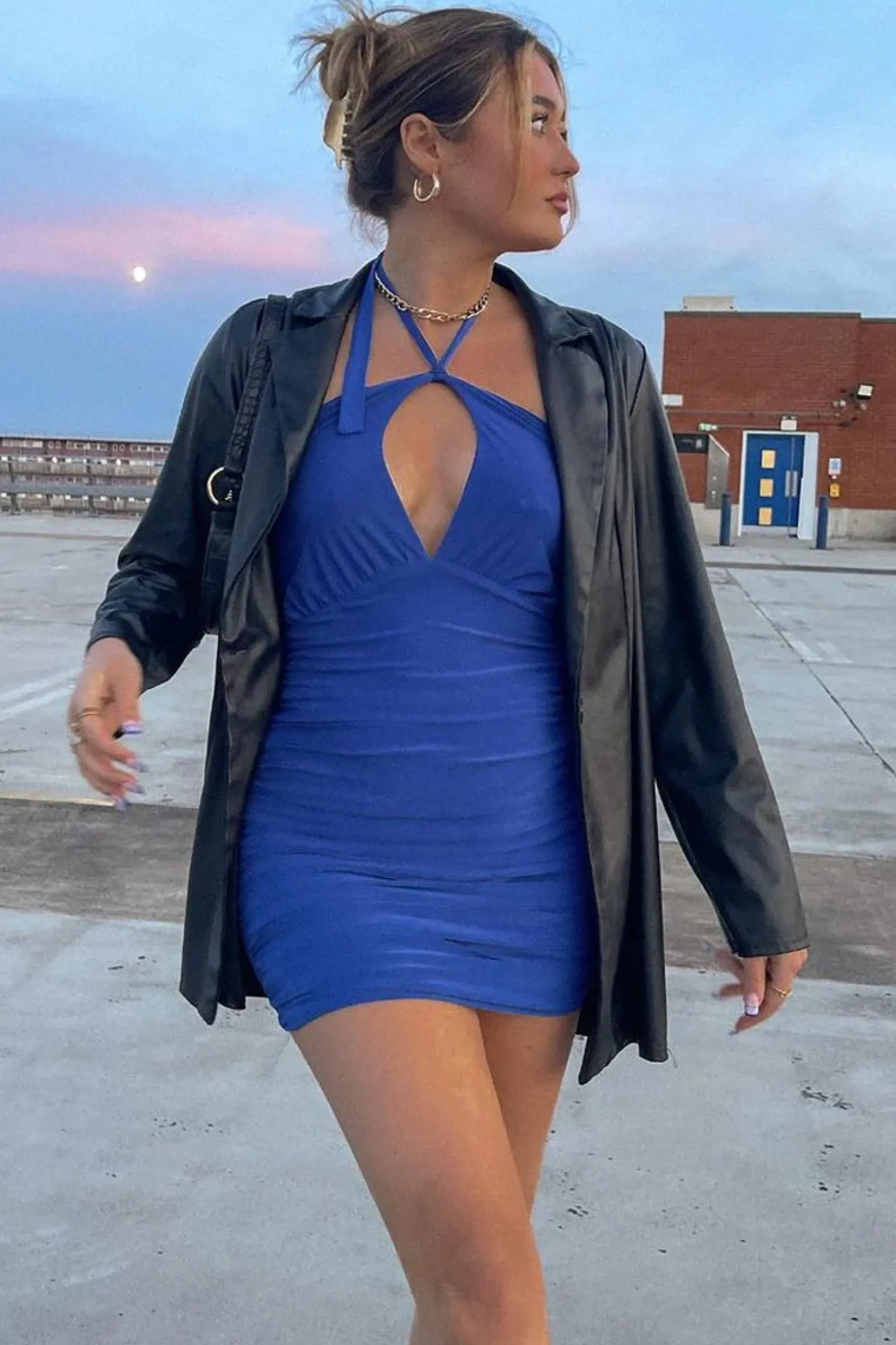 Rebellious Fashion Blue Tie Knot Halter Neck Ruched Slinky Mini Dress - Liv