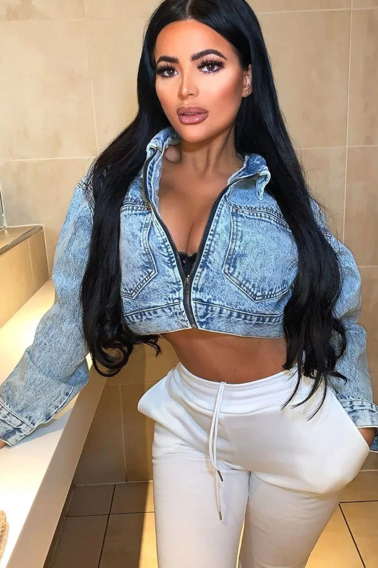 Rebellious Fashion Blue Acid Wash Cropped Denim Jacket - Eloise