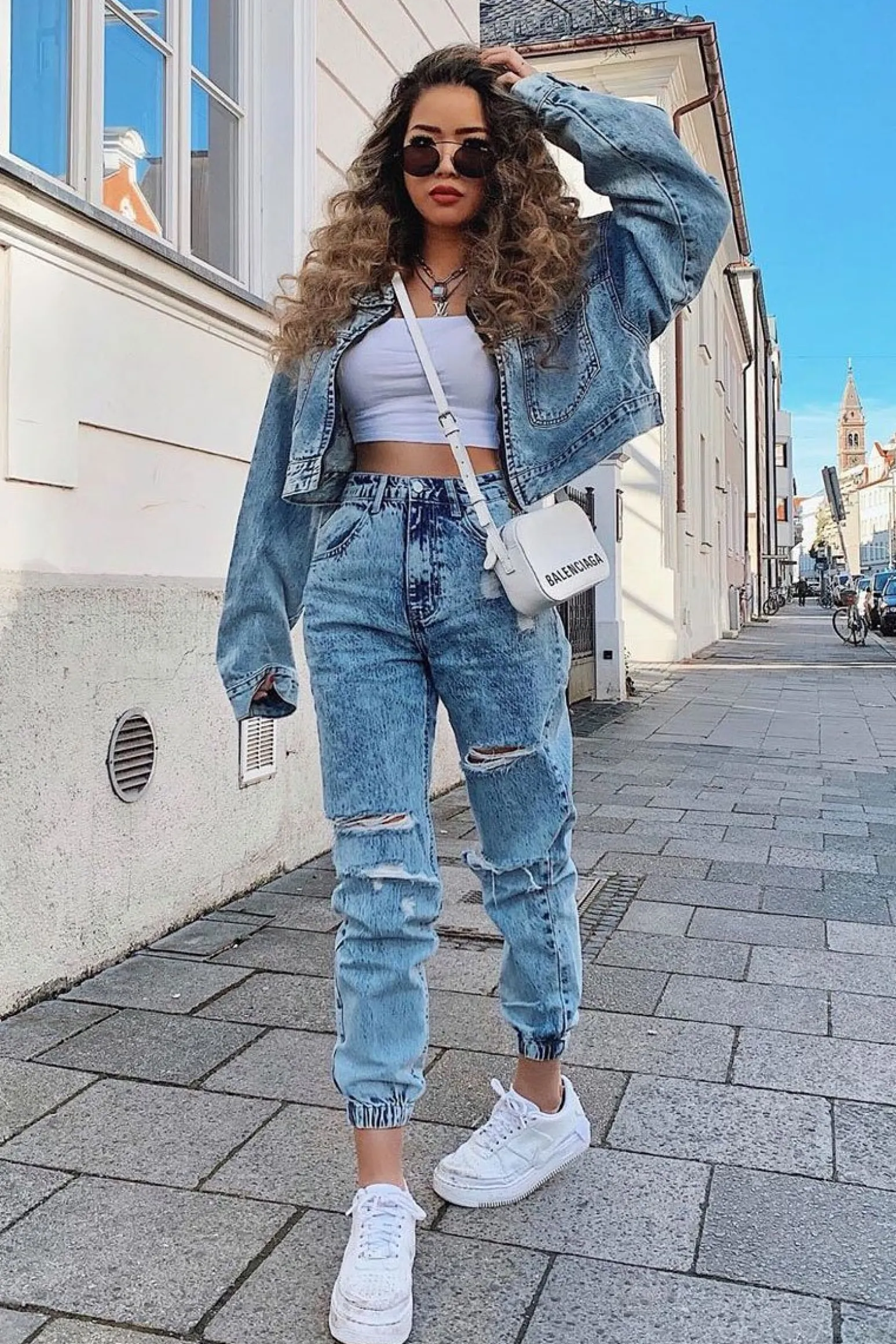 Rebellious Fashion Blue Distressed Cuffed Ankle Jeans - Viola