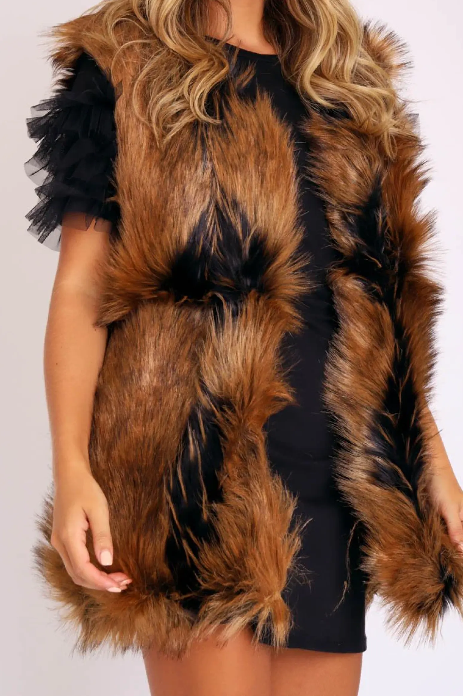Rebellious Fashion Brown and Black Faux Fur Gilet - Jordana