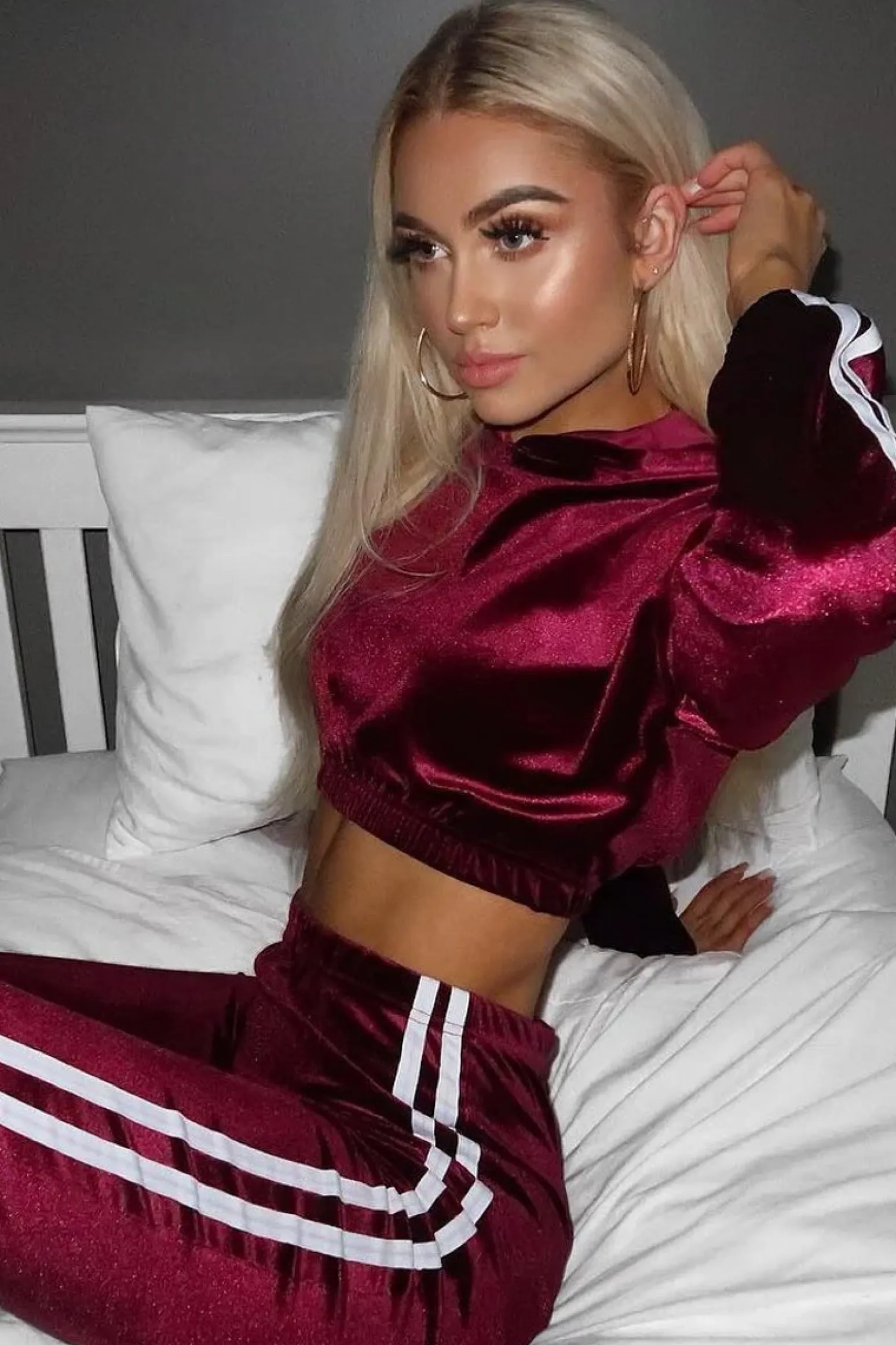 Rebellious Fashion Burgundy And White Stripe Velour Cropped Tracksuit - Deymi